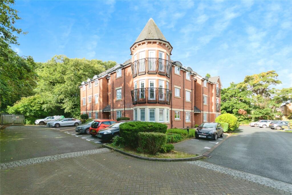 Main image of property: Collingtree Court, Solihull, West Midlands, B92
