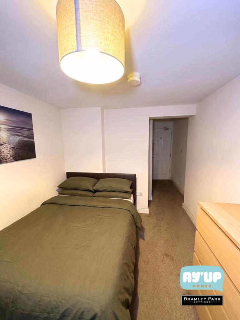 Main image of property: Room 2, 58 Wellington Grove DN5 9RW