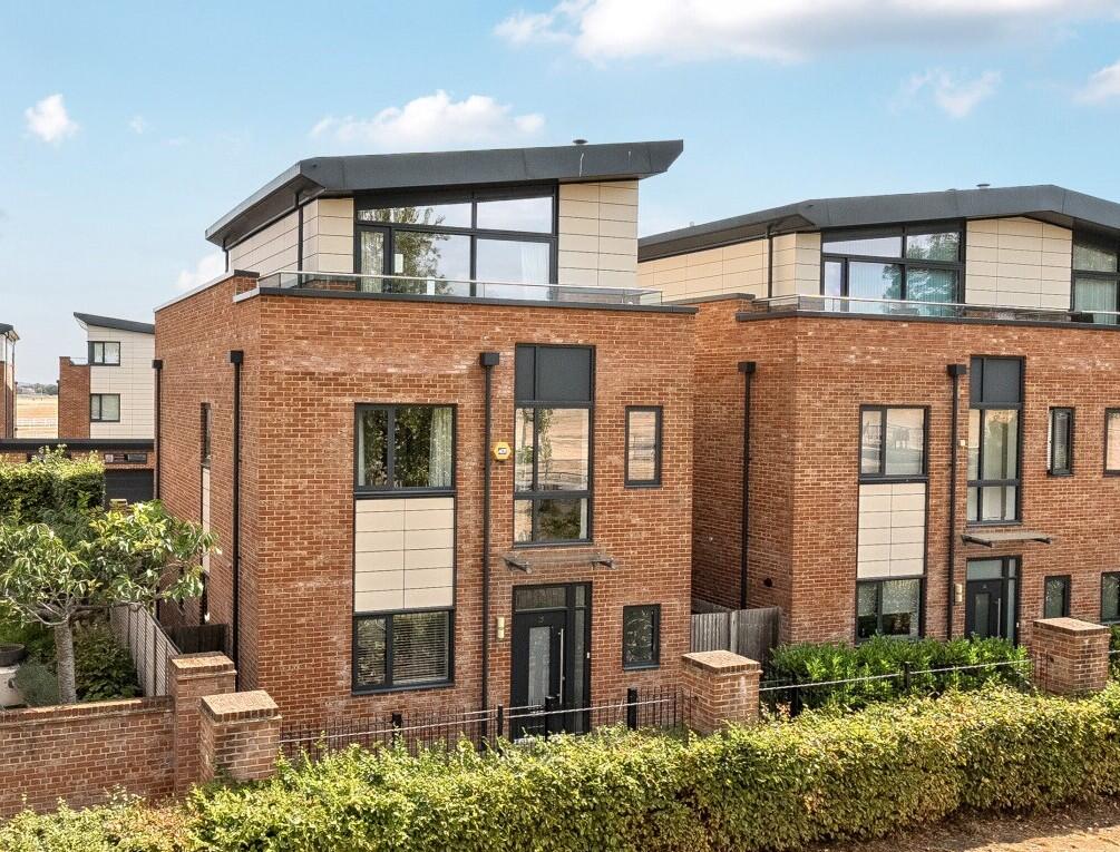 Main image of property: Teeton Mill Place, Newbury, RG14