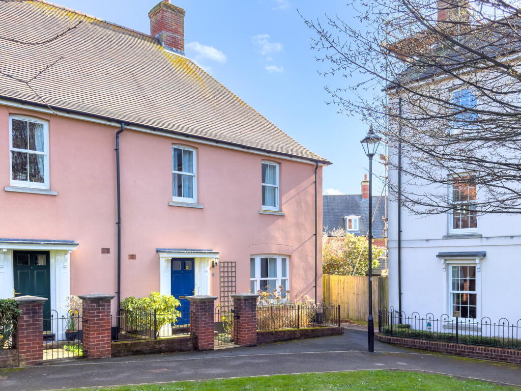 Main image of property: Mansell Copse Walk, Exeter, EX2 5GU