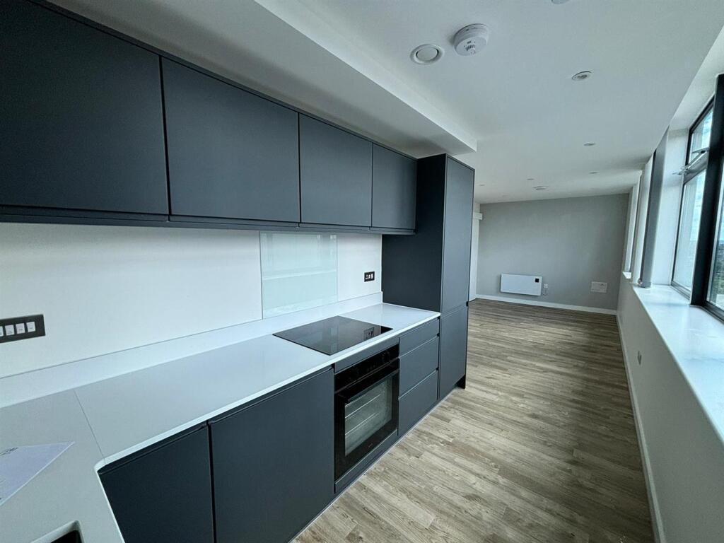 Main image of property: Paragon 802 , 48 Seymour Grove