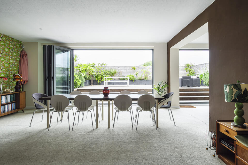 Main image of property: Deerhurst Road, Streatham Common, SW16