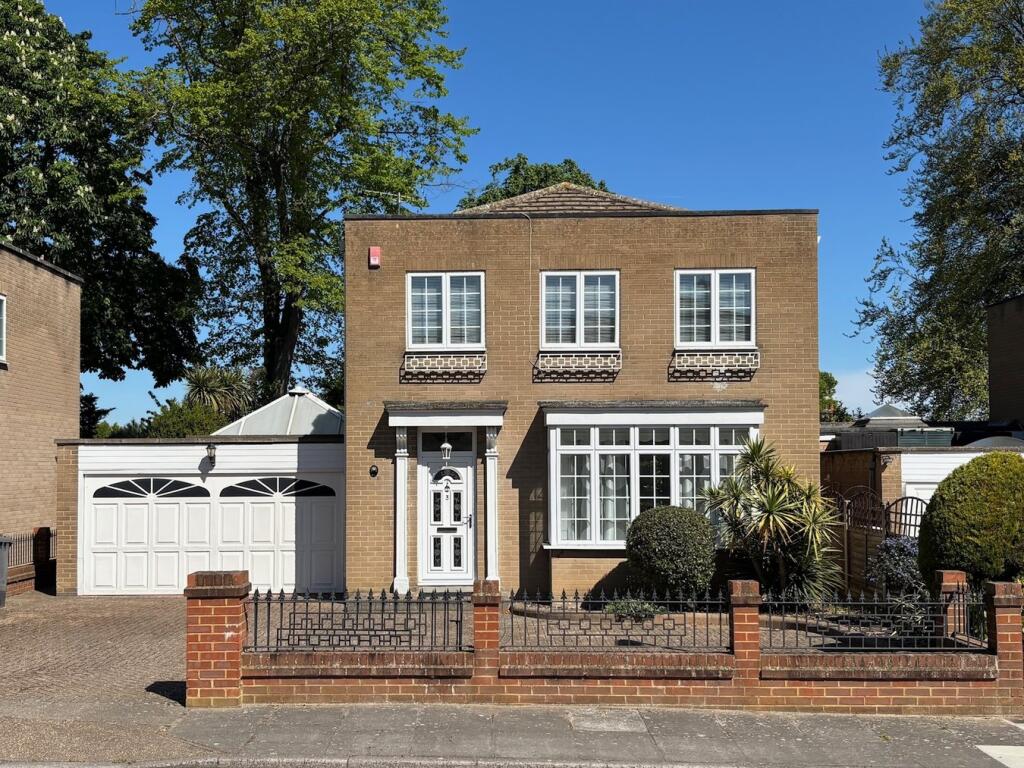 Main image of property: Kinnaird Close, Bromley, BR1