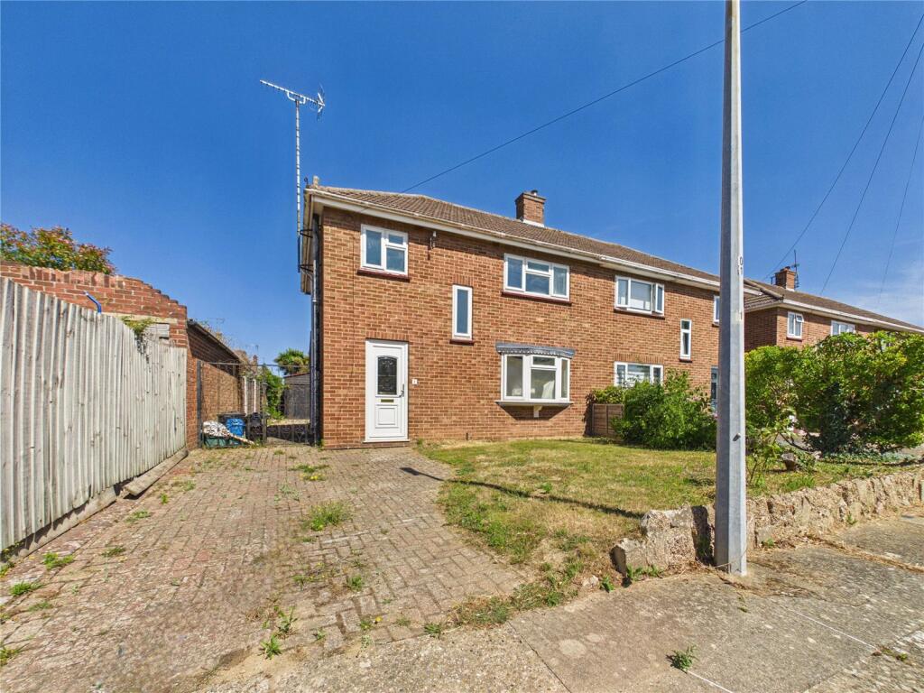 Main image of property: Saxon Close, Colchester, Essex, CO3