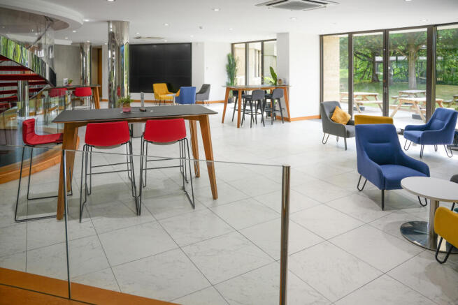 Business Lounge