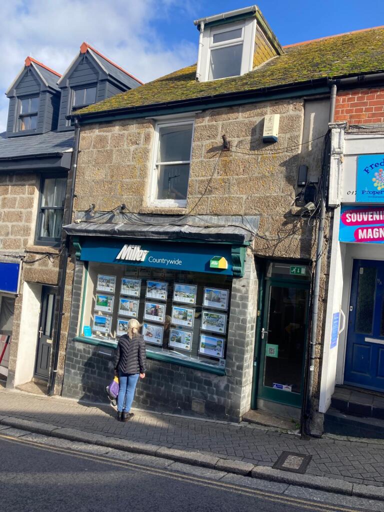Main image of property: 4 Tregenna Hill, St Ives, Cornwall