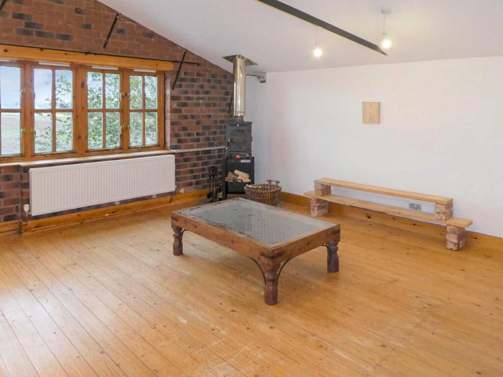 Main image of property: Snowford Hill, Long Itchington, Southam, Warwickshire, CV47
