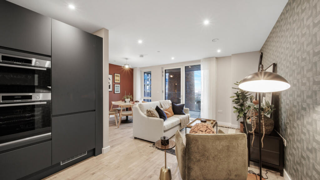 Main image of property: GLENGALL ROAD,
London,
SE15 6RZ