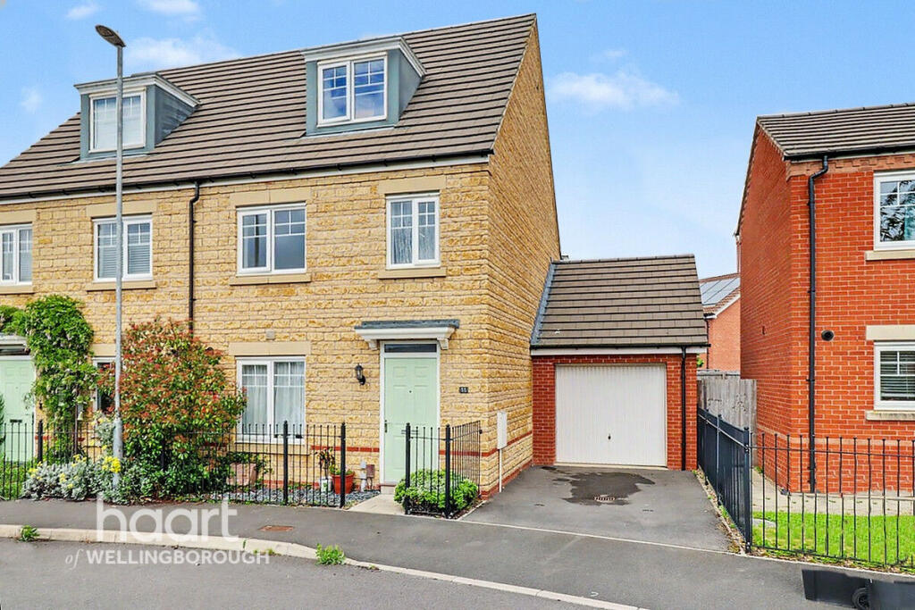 Main image of property: Lime Oval, Raunds