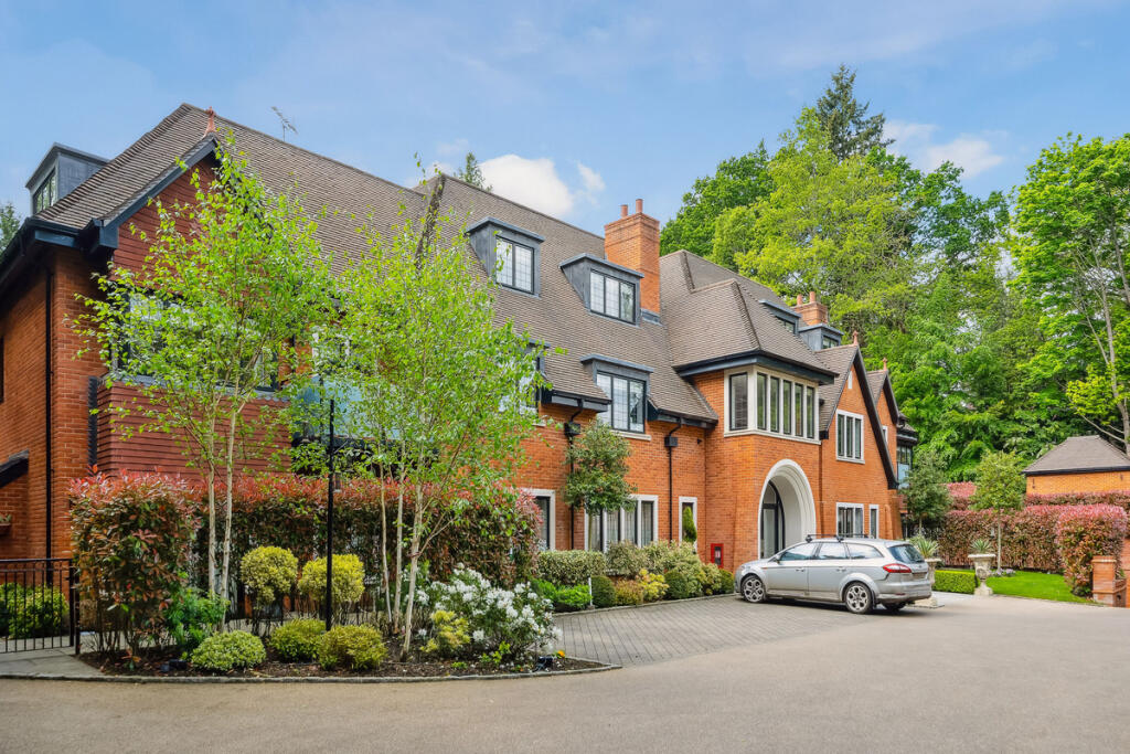 Main image of property: Brockenhurst Road, Ascot, SL5