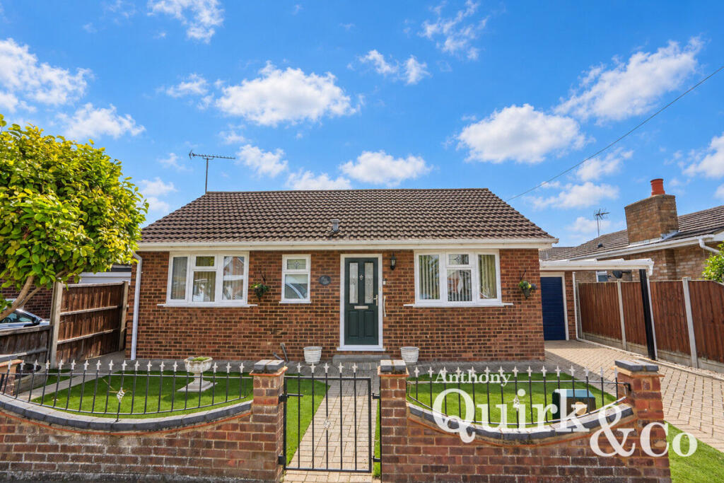 Main image of property: Paarl Road, Canvey Island, SS8