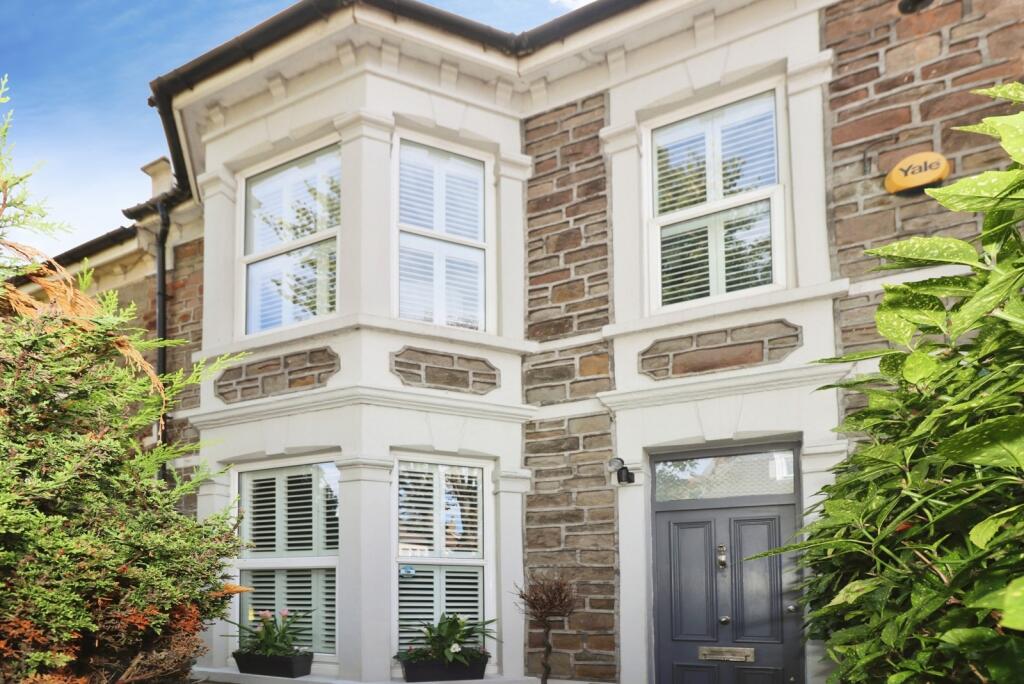Main image of property: Staple Hill Road, BRISTOL, Avon, BS16