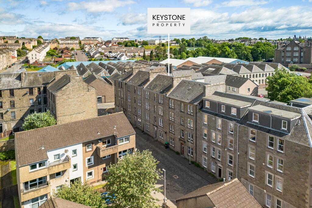 Main image of property: 3/R, 23 Ogilvie Street, Dundee. DD4 6SE
