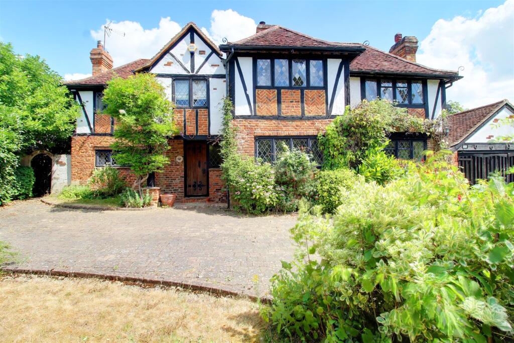 Main image of property: Great North Road, Brookmans Park,