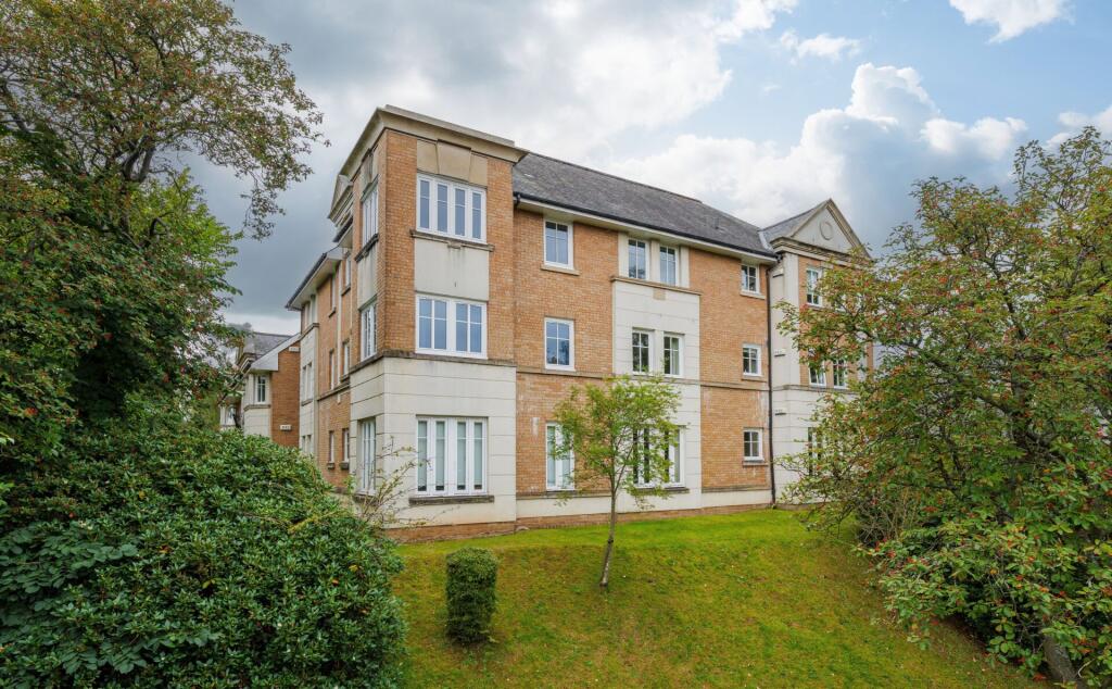 Main image of property: 4d Pollokshields Square, Pollokshields, G41 4QT