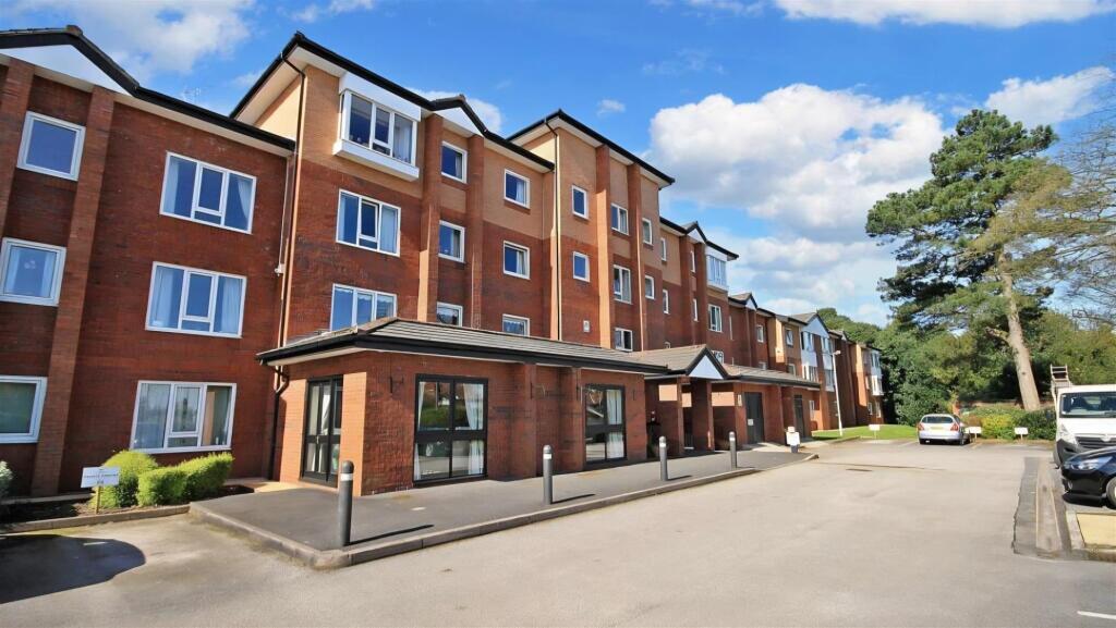 Main image of property: Dingleway, Appleton, Warrington