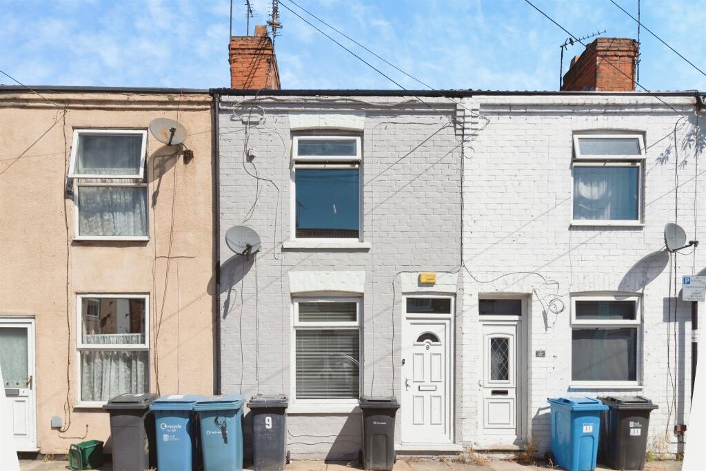 Main image of property: Whitby Street, Hull
