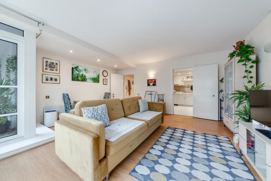 Main image of property: Cuba Street, London E14