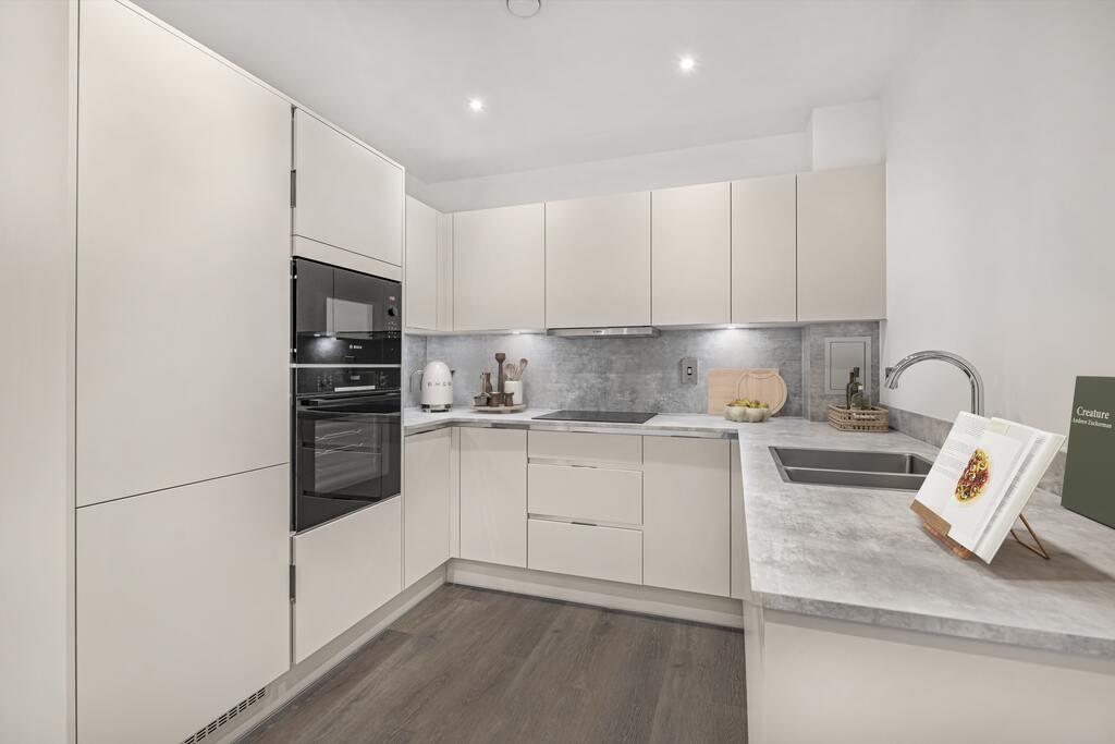 Main image of property: Station Approach, 
South Oxhey, 
WD19 7DT