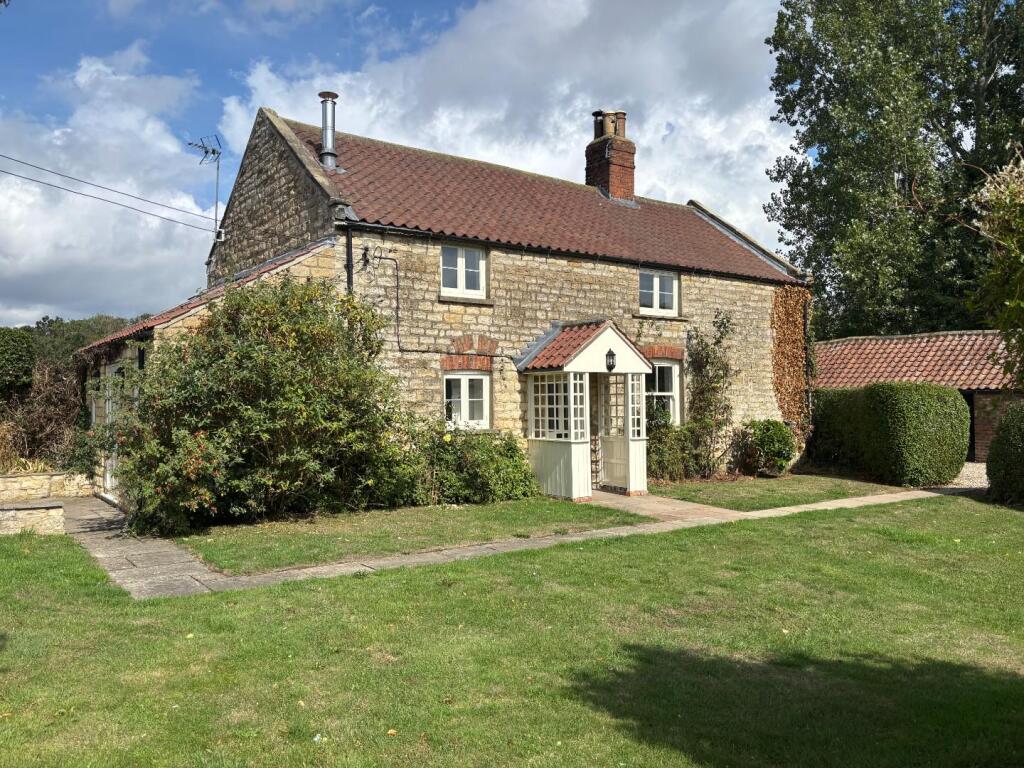 Main image of property: 13 Harton, York