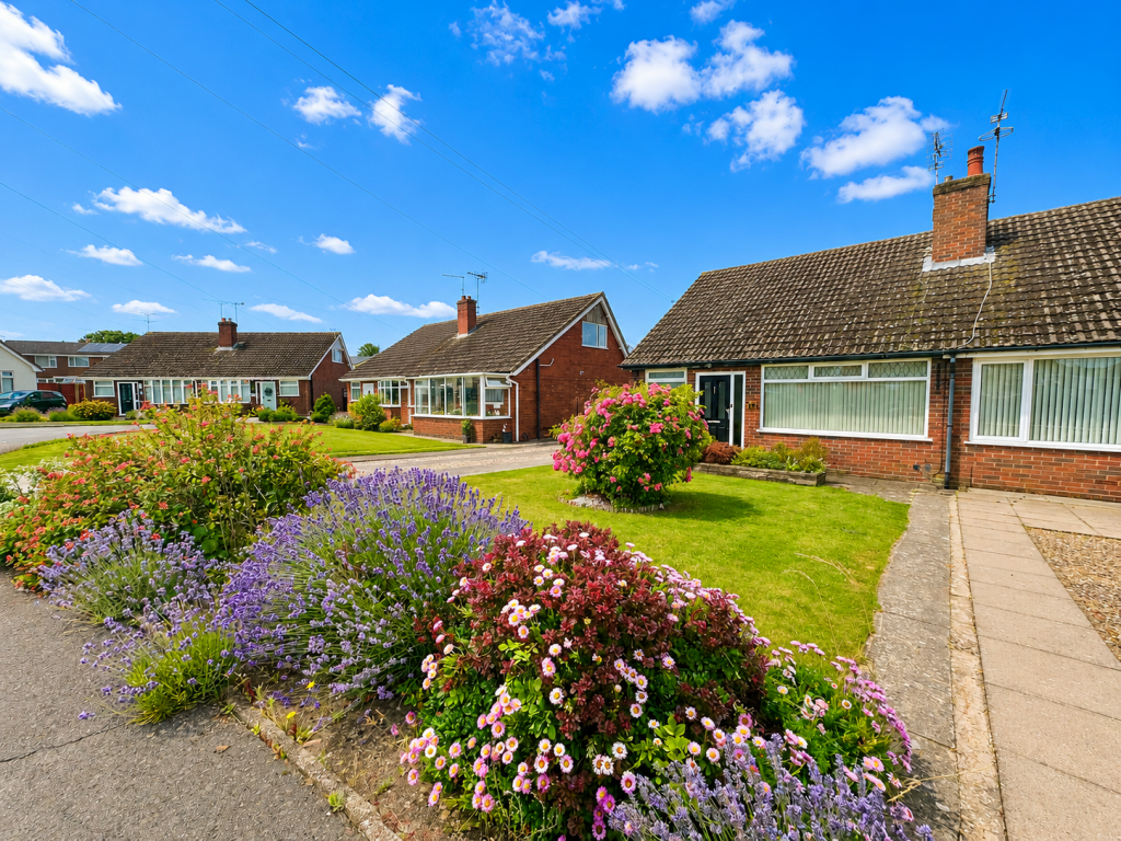 Main image of property: Beaumont Close, Wistaston, Cheshire