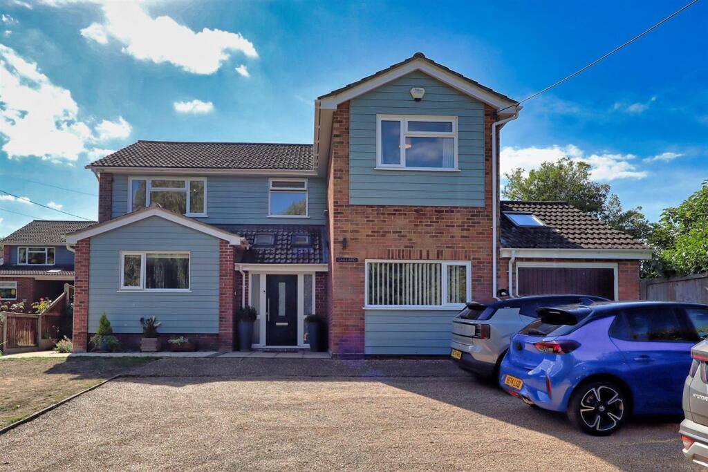 Main image of property: Coggeshall Road, Kelvedon, Colchester