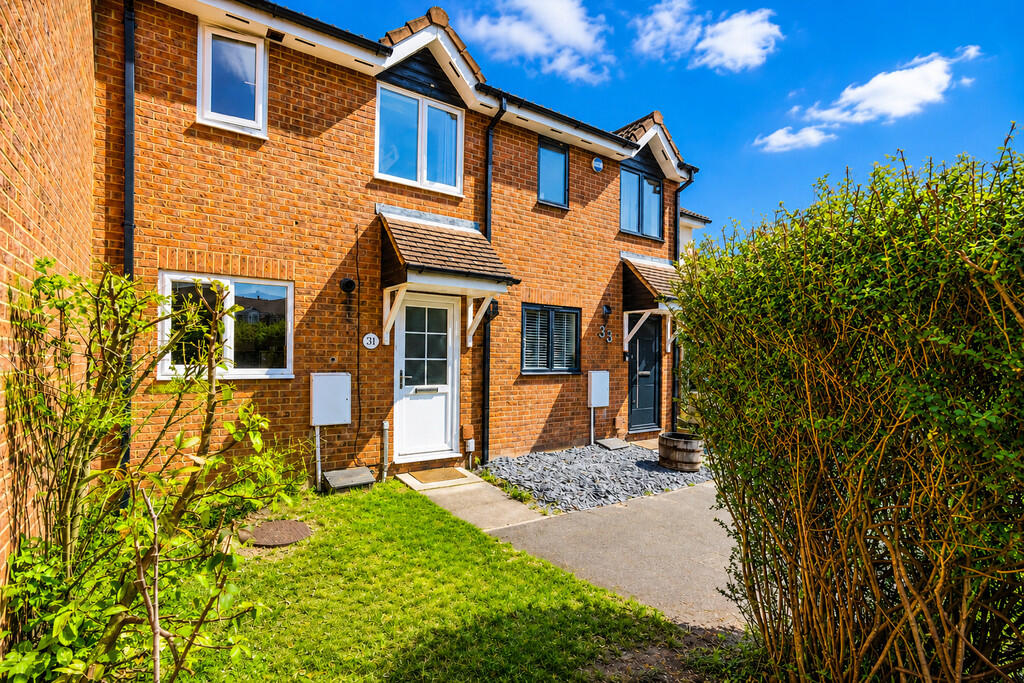 Main image of property: Mandrill Close, Cambridge, CB1 9TN