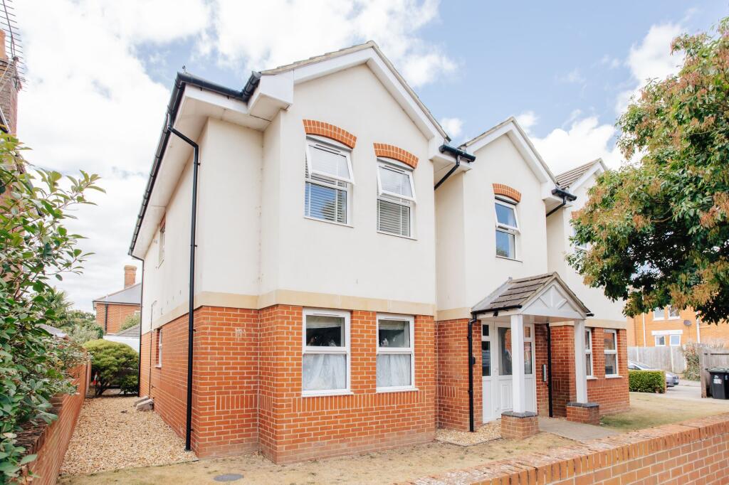 Main image of property: Jumpers Avenue, Christchurch, BH23