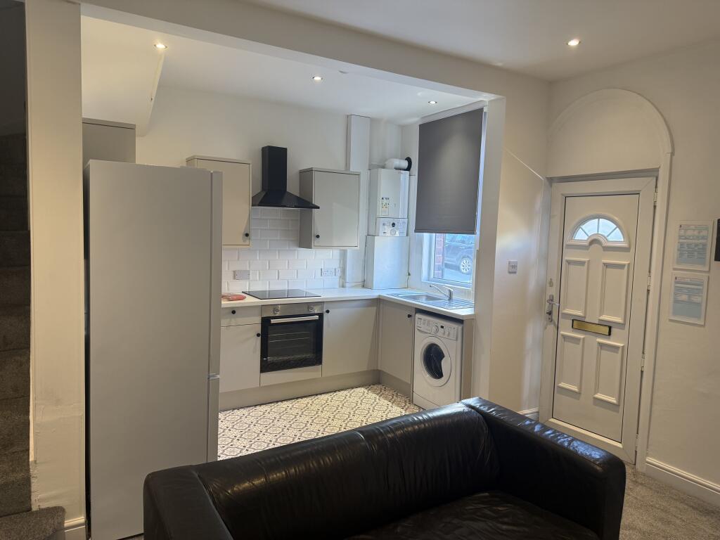 Main image of property: 7 Pennington Grove, LS6 2JL