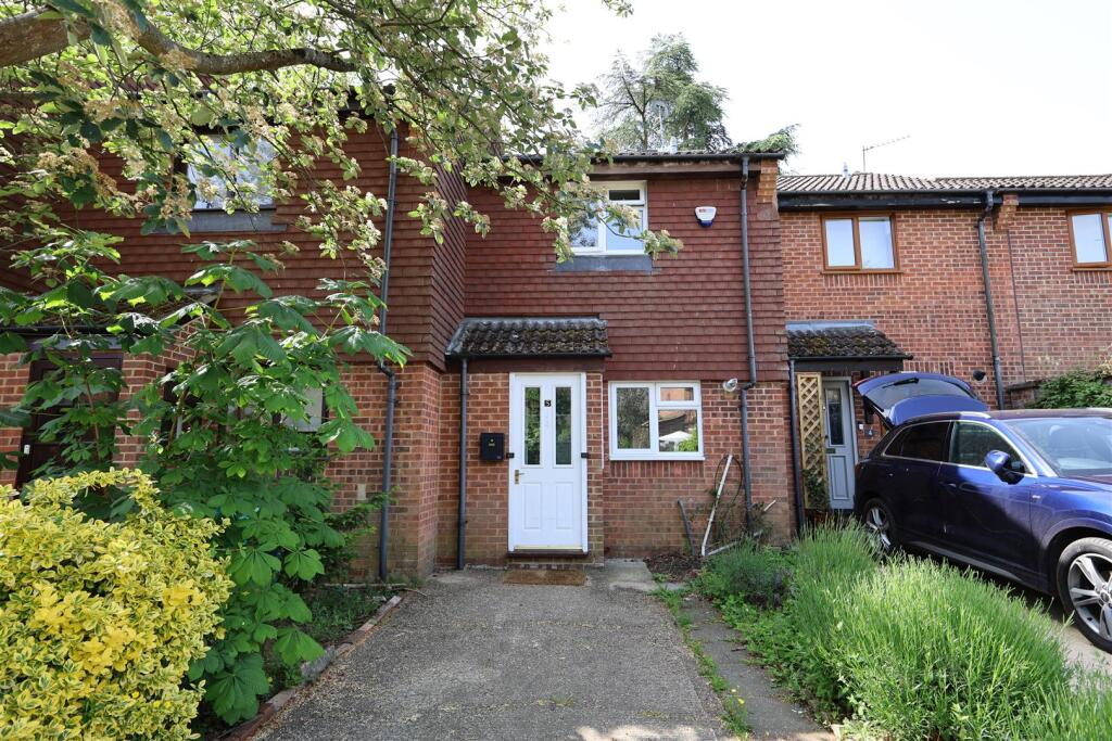 Main image of property: Cross Keys Close, Sevenoaks