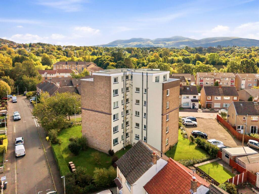 Main image of property: 72/16 Redhall Crescent, Redhall, Edinburgh, EH14 2HD