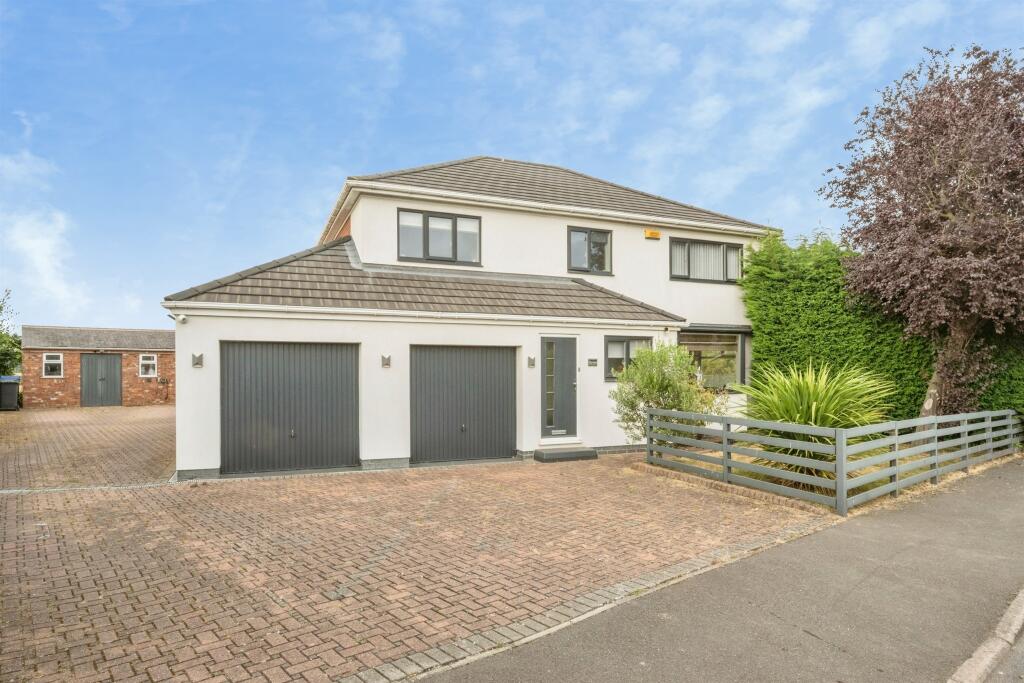 Main image of property: Wincanton Close, MEXBOROUGH