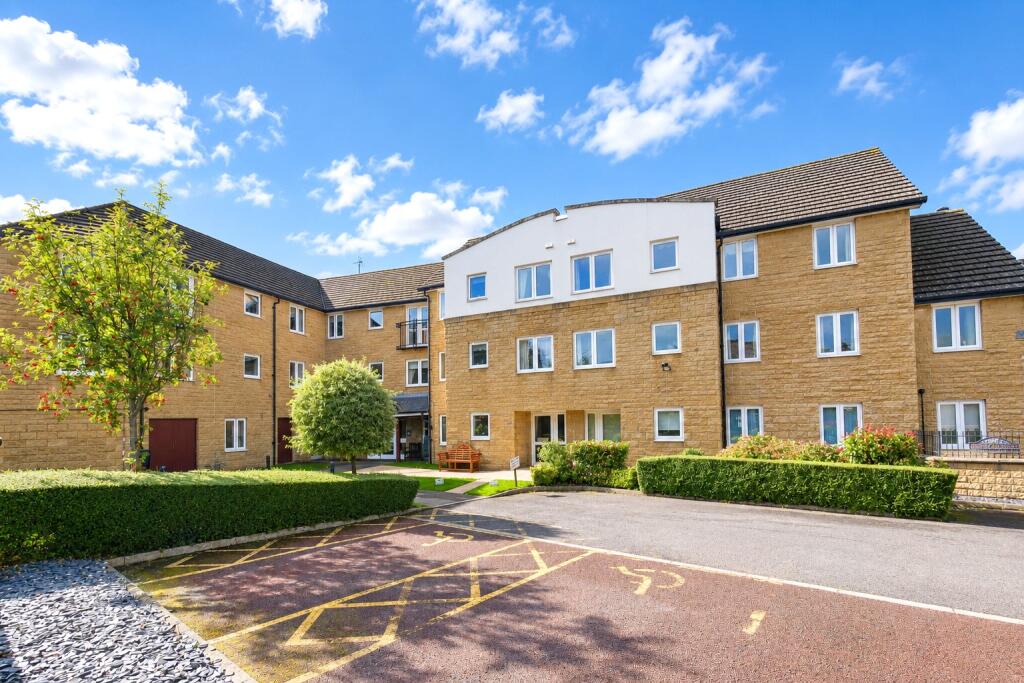 Main image of property: Oxford Avenue, Guiseley, Leeds, West Yorkshire, LS20