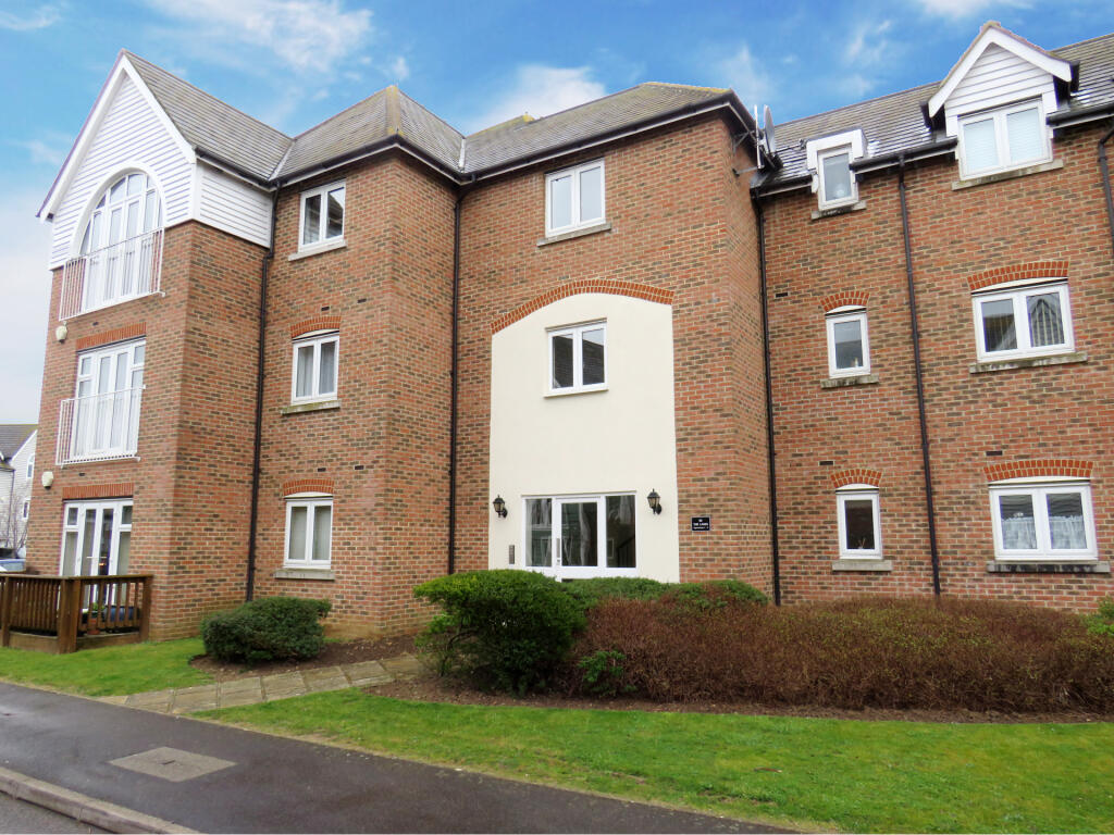 Main image of property: The Lakes, Larkfield