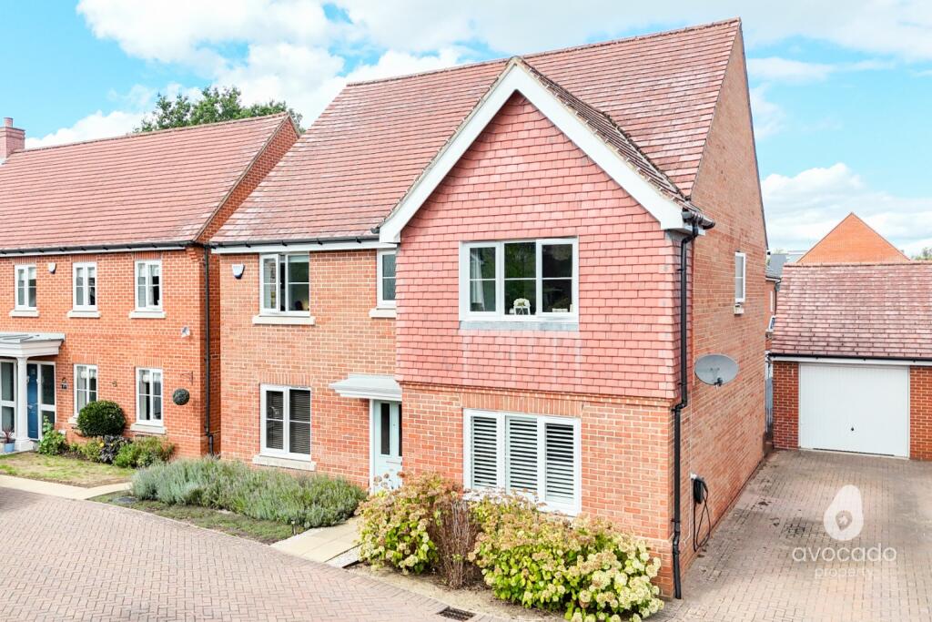 Main image of property: Grazeley Road, Three Mile Cross, RG7