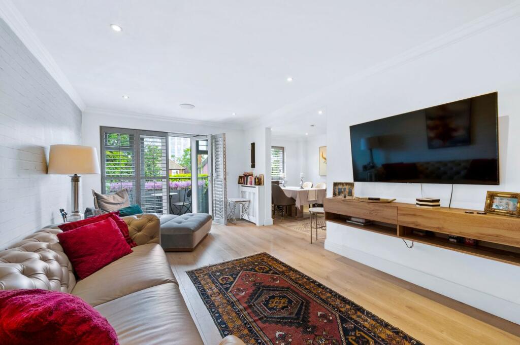 Main image of property: New Zealand Avenue, Walton-on-Thames, KT12