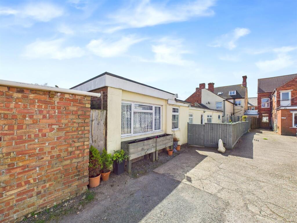 Main image of property: Victoria Road, Mablethorpe