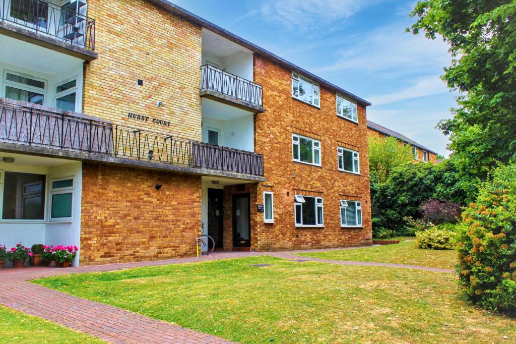 Main image of property: Snakes Lane, Woodford Green, IG8