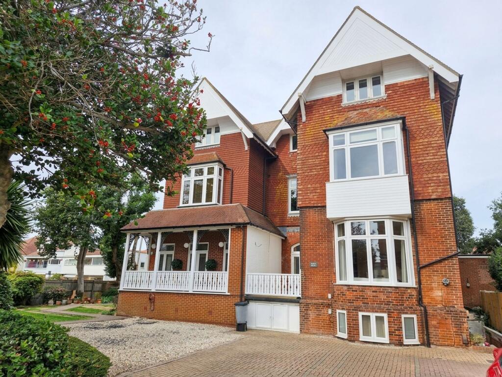Main image of property: Craneswater Park, Southsea, PO4