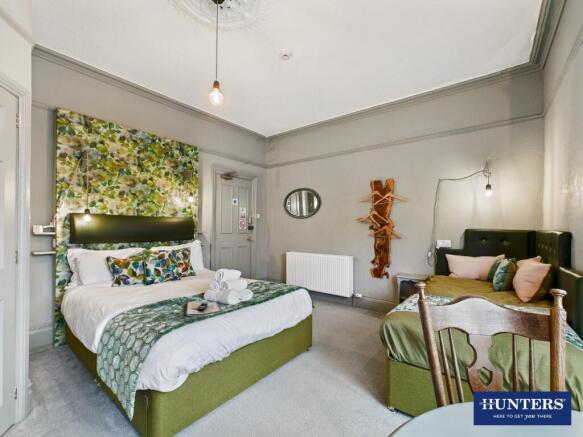Guest Room Two &amp; Ensuite