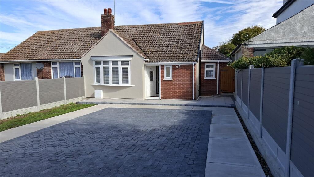 Main image of property: Arnold Road, Clacton-on-Sea, Essex, CO15