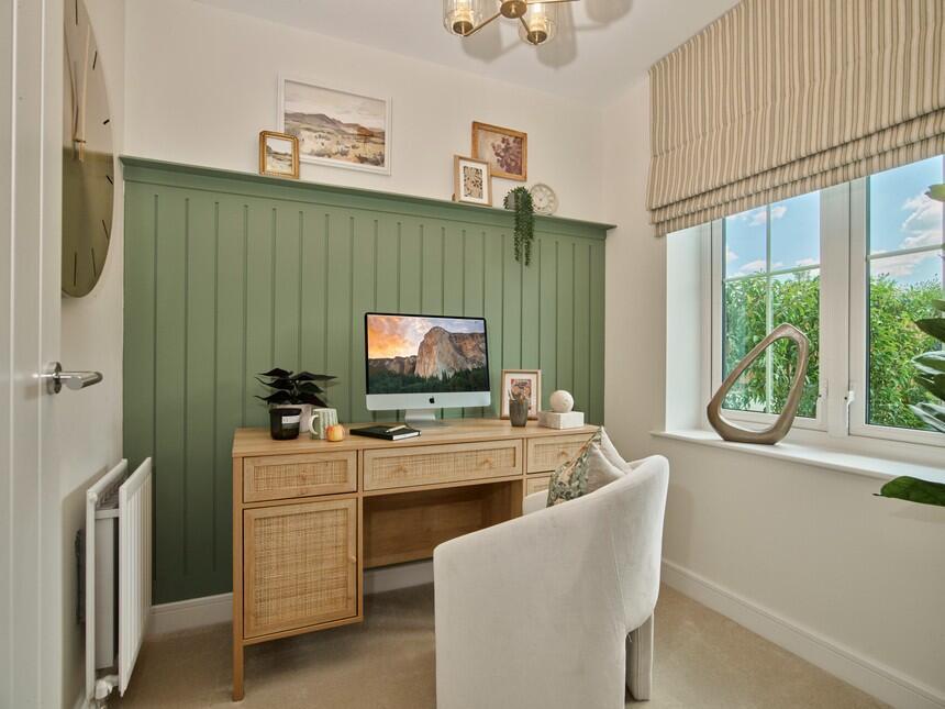 Main image of property: Mayflower Street,
Heybridge,
Maldon,
CM9 4EG