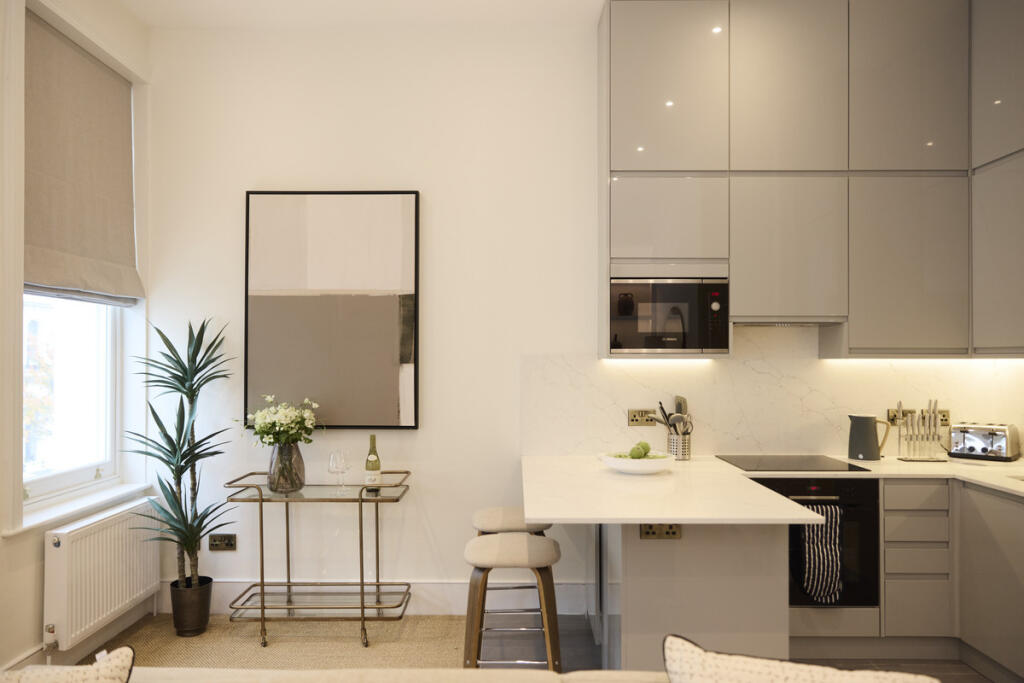 Main image of property: Westgate Terrace, London, SW10