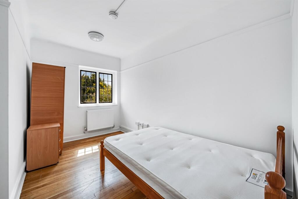 Main image of property: Elm Avenue, W5