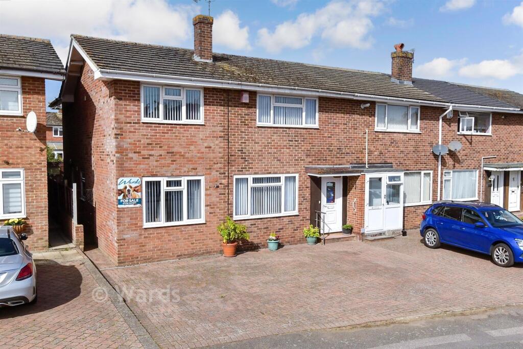 Main image of property: Oriole Way, Larkfield, Aylesford, Kent