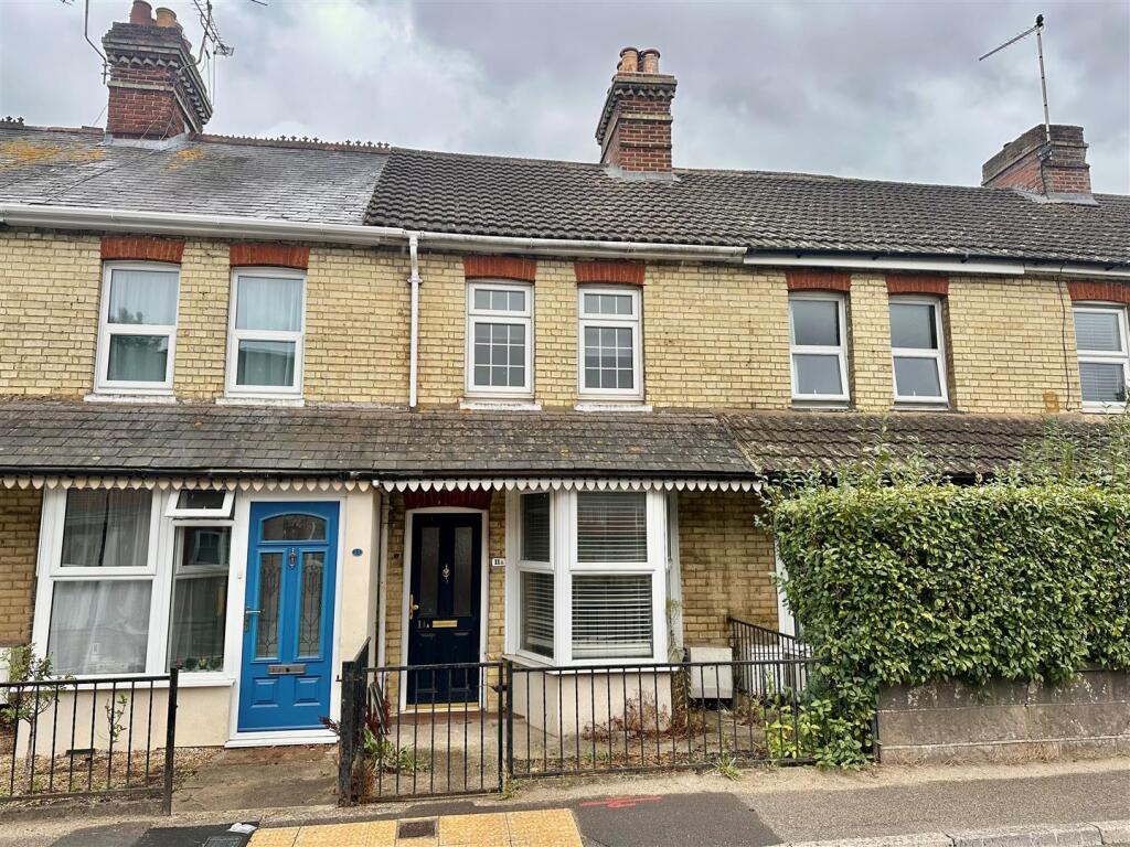Main image of property: Wrecclesham Road, Farnham