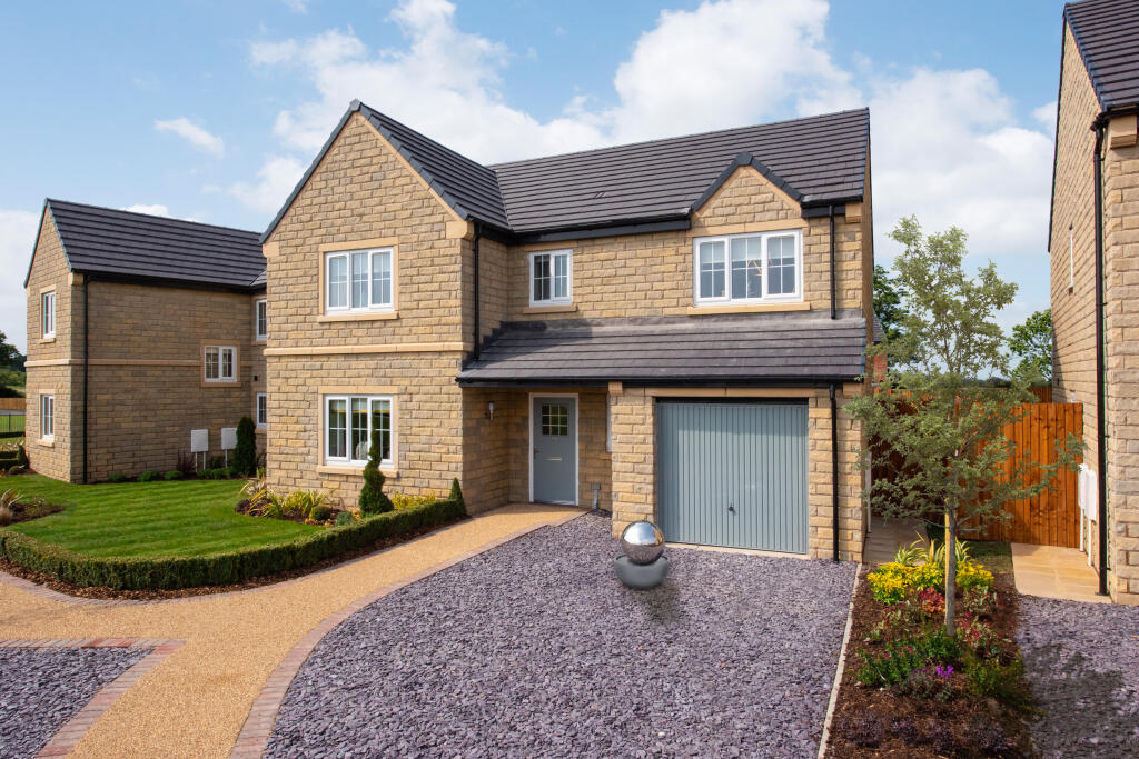 Main image of property: Preston Road,
Longridge,
PR3 3BD