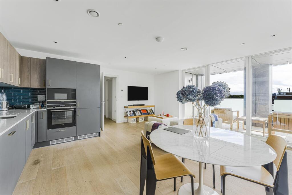 Main image of property: Heckfield Place, Fulham
