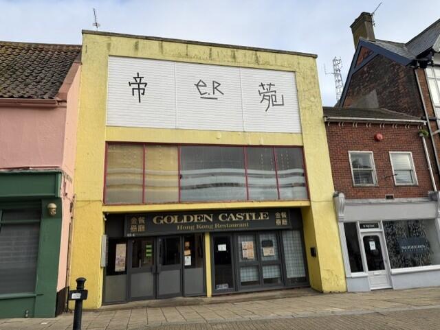 Main image of property: 105 - 106 High Street, Lowestoft, Suffolk NR32 1XW