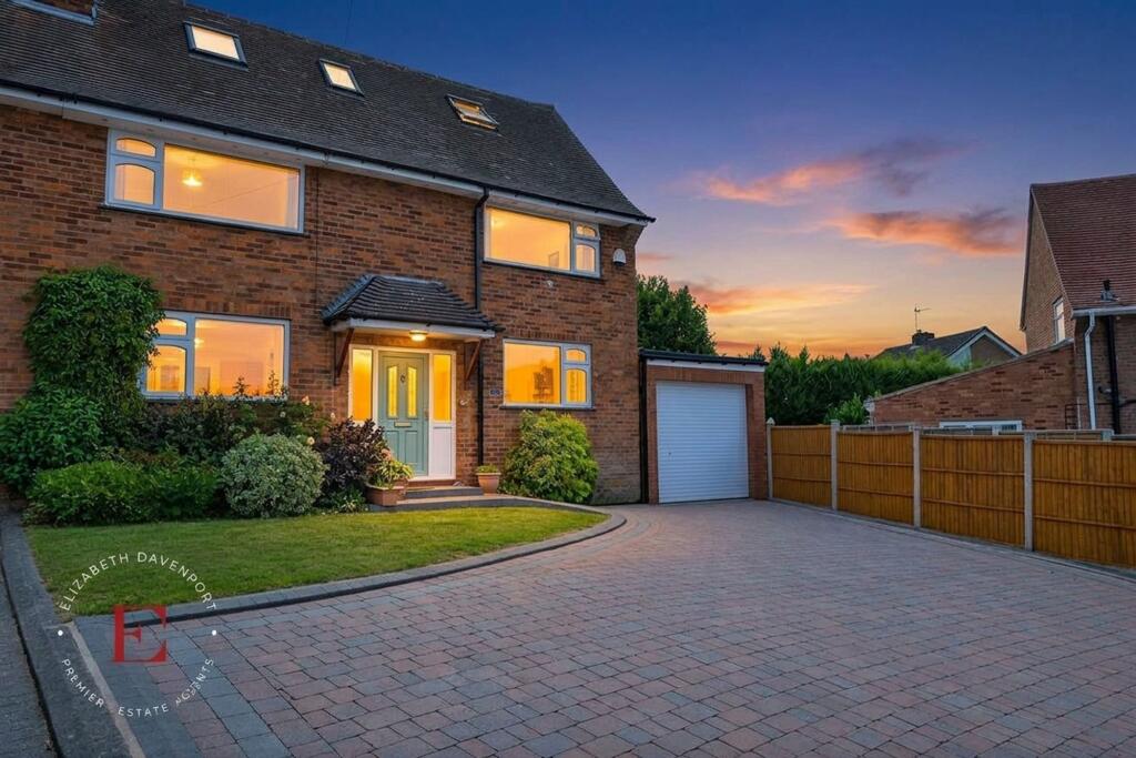 Main image of property: Hall Close, Stoneleigh, CV8